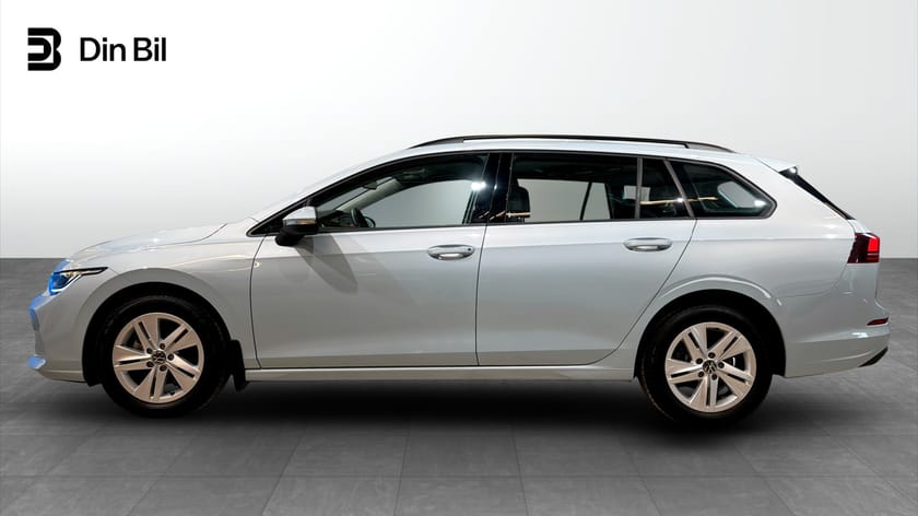 Bild 2 av Volkswagen Golf Sportscombi eTSI150 DSG Life Drag/P-värmare