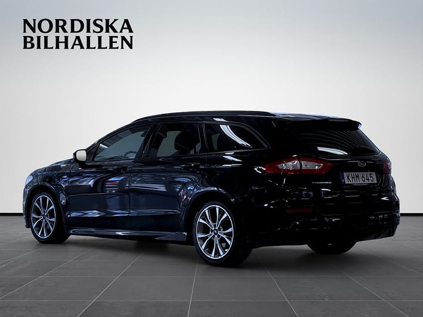 Bild 5 av Ford Mondeo Kombi 1.5 EcoBoost SelectShift ST-Line Drag Apple Car