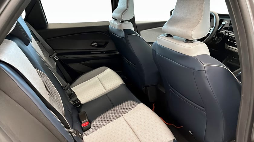 Bild 5 av Renault 5 E-Tech ELECTRIC ROLAND GARROS EV52 *Privatleasing från 3990kr/mån*