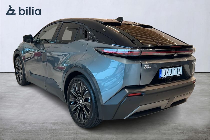 Bild 2 av Toyota C-HR+