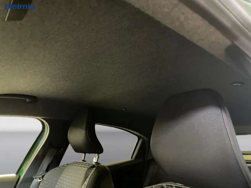 Bild 7 av 13 – Renault Clio TCe 115 techno