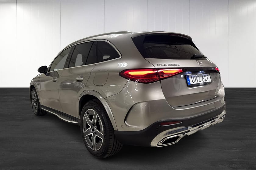 Bild 4 av Mercedes-Benz GLC 300 e 4MATIC AMG/Teknikpkt/Luftfjädring/Pano/Multibeam