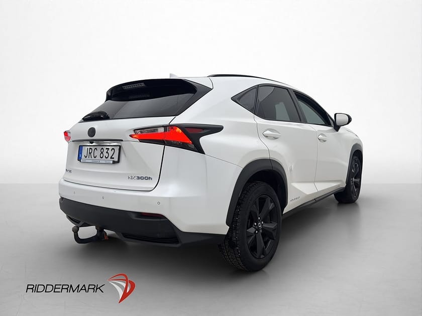 Bild 5 av Lexus NX 300h AWD 2.5 197hk F Sport Skinn Kamera Navi Drag