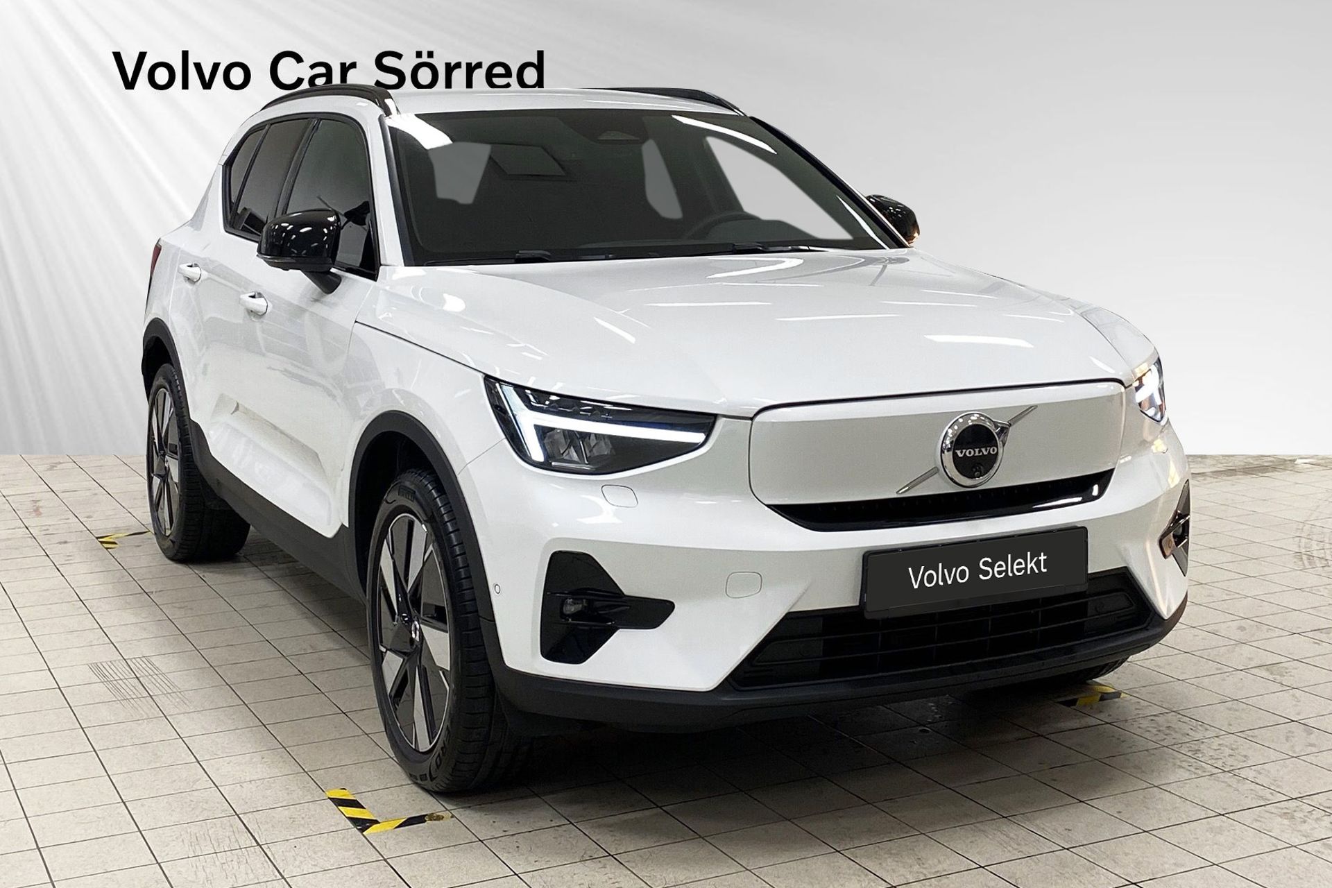 Volvo EX40 2026, photo 6/10