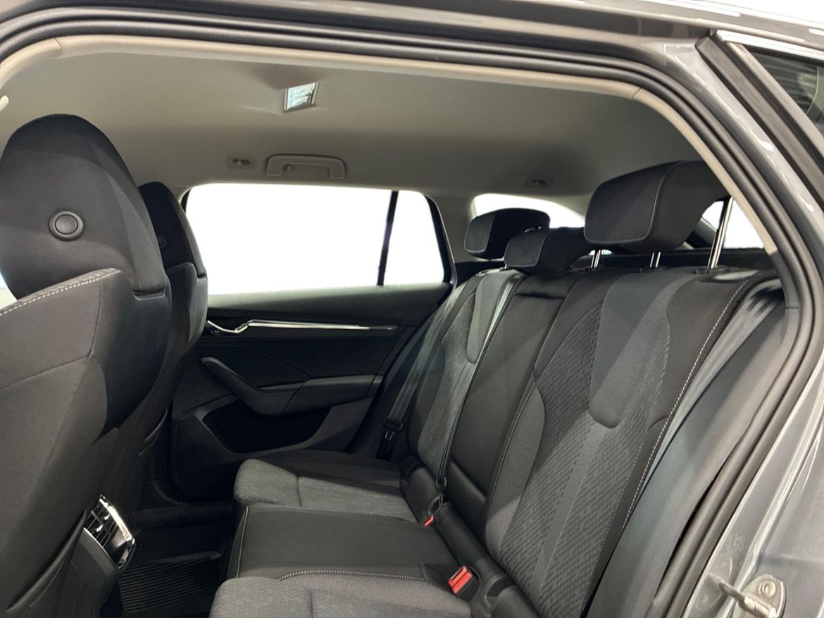 Škoda Škoda Octavia Kombi iV — bild 12