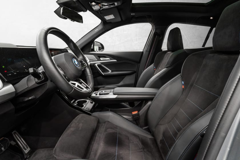 Bilde 2 av BMW iX2 xDrive30
