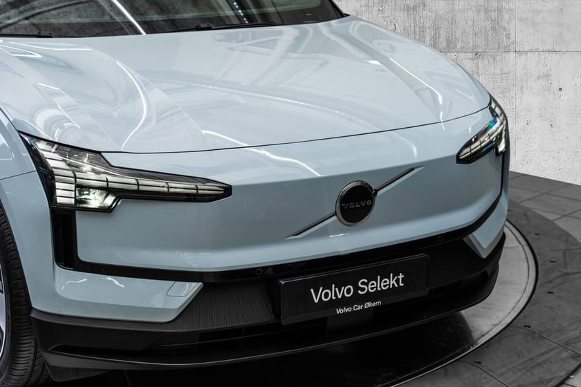 Bilde 2 av Volvo EX30 Twin Motor Performance