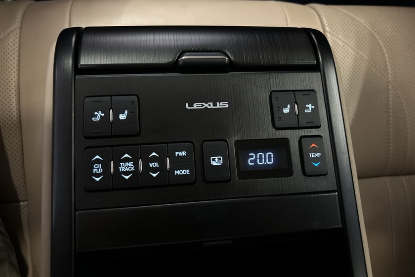 Bild 5 av Lexus ES 300h Luxury ML
