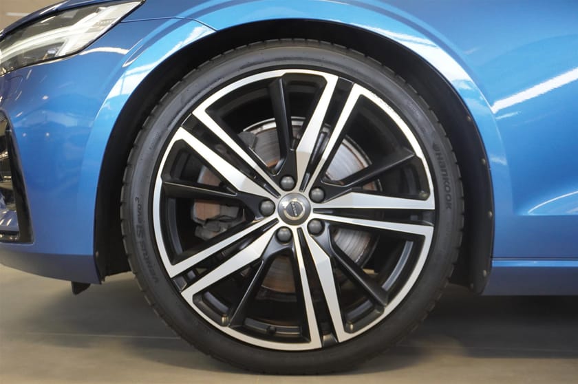 Bild 2 av Volvo V60 T5 R-Design H K Kamera Elstol VoC
