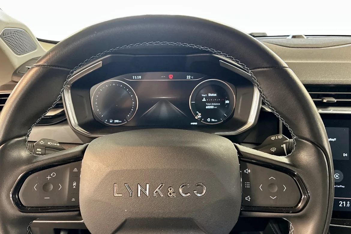 Lynk & Co 01 PHEV
