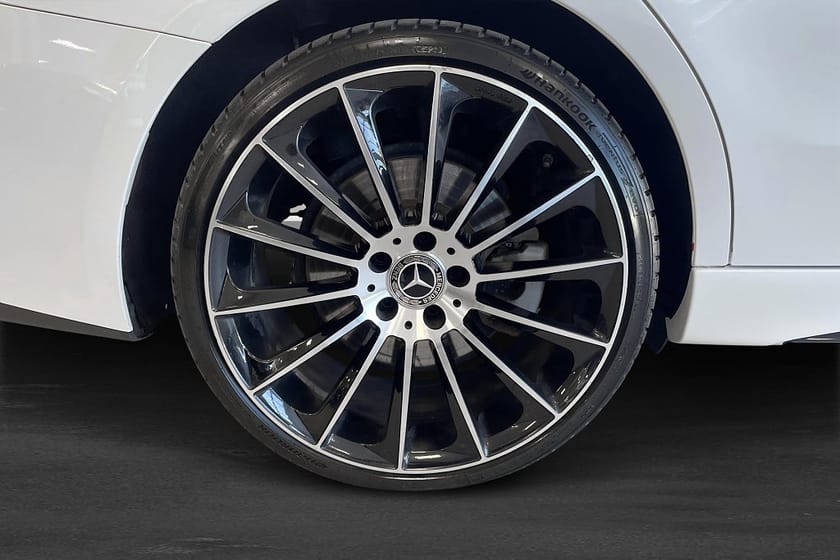 Bild 5 av Mercedes-Benz C 300 T e 9G-Tronic AMG Line Euro 6