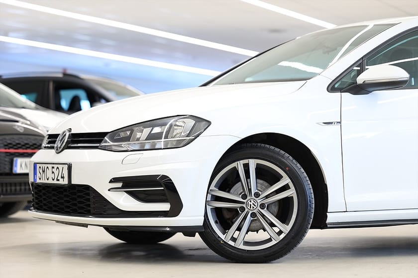 Bild 4 av Volkswagen Golf 5-dörrar 1.0 TSI 110hk R-Line Base CarPlay
