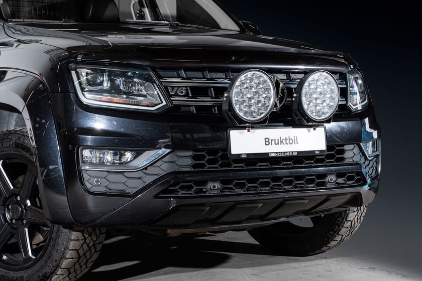 Bilde 2 av Volkswagen Amarok DoubleCab 2.9t 3.0TDI 258Hk V6 4M Highline Webasto Krok Knastedekk+++