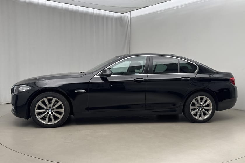 Bild 2 av BMW 520d xDrive Sedan 520 Sedan, F10 (190hk) Sportpaket