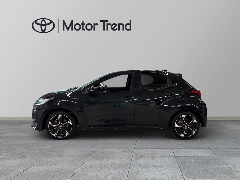 Bild 3 av Toyota Yaris Hybrid 130 1,5 5D STYLE