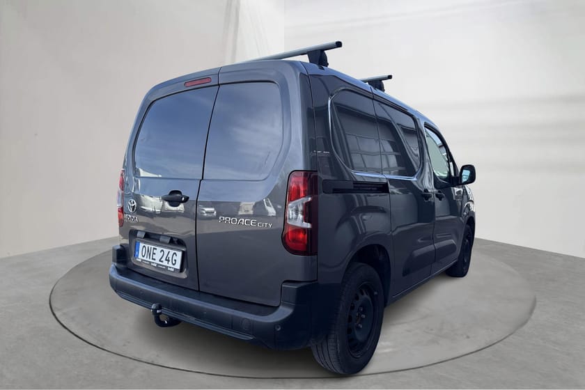 Bild 3 av Toyota ProAce City 1.2T (130hk)