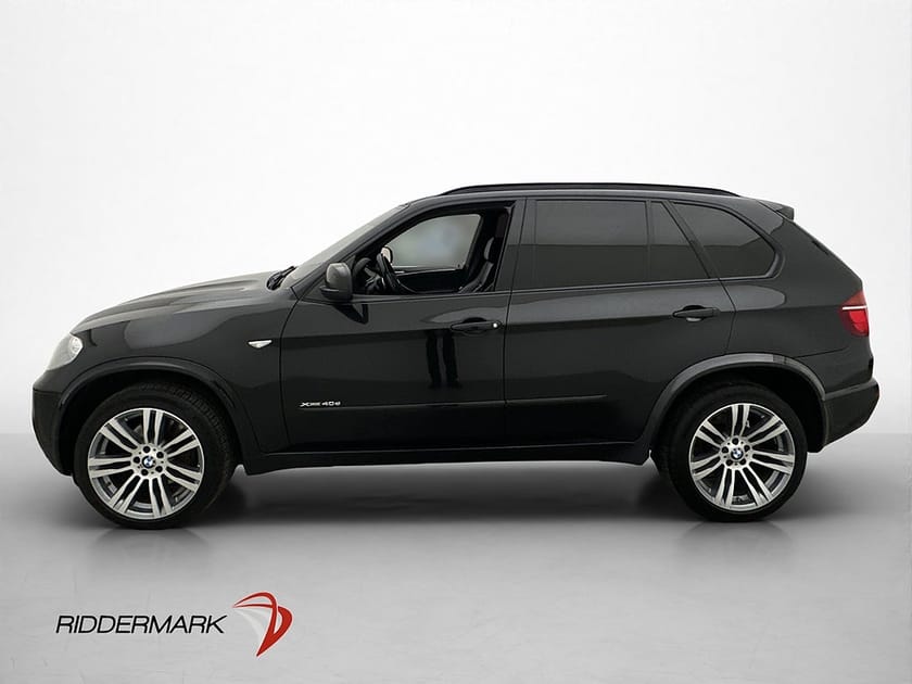 Bild 2 av BMW X5 xDrive40d 306hk M-Sport Värmare Dragkrok Navi