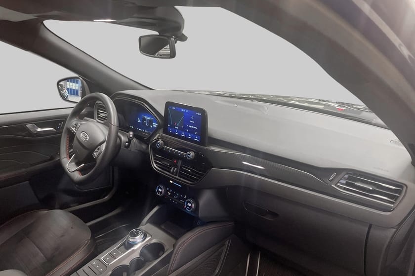 Bild 4 av Ford Kuga Plug-In Hybrid ST-Line 2.5 225Hk PHEV ( Vinterhjul, Dragkrok))