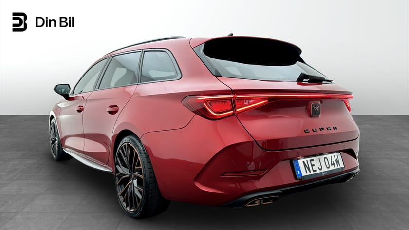 Bild 3 av CUPRA Leon Sportstourer e-Hybrid VZ 1,4 / Elstolar / Kolfiber