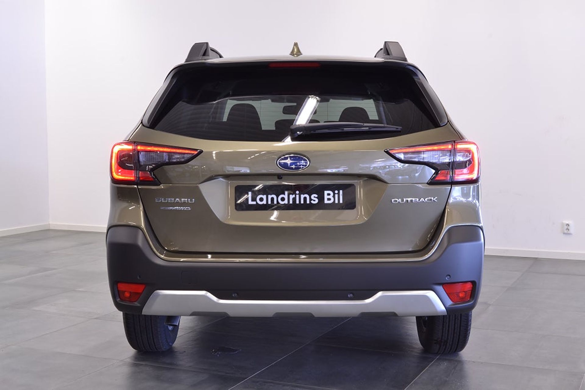 Subaru Outback 2.5 4WD XFuel 2025, bild 4/27