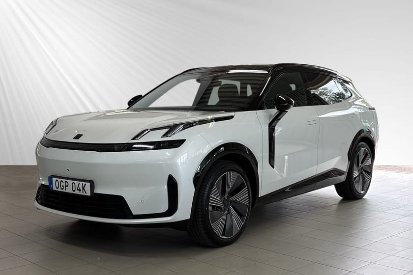 Bild 1 av Lynk & Co 08 PHEV