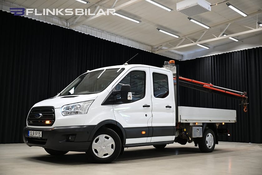 Bild 1 av Ford Transit 350 Chassi Dubbelhytt AWD 170HK Dubbelhytt|Flak|Kranbil|Leasbar|SeUtr!