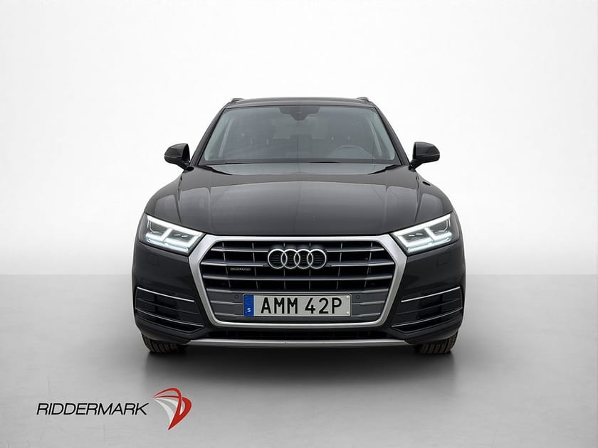Bild 2 av Audi Q5 40 TDI quattro Värmare Kamera CarPlay Sensorer Drag