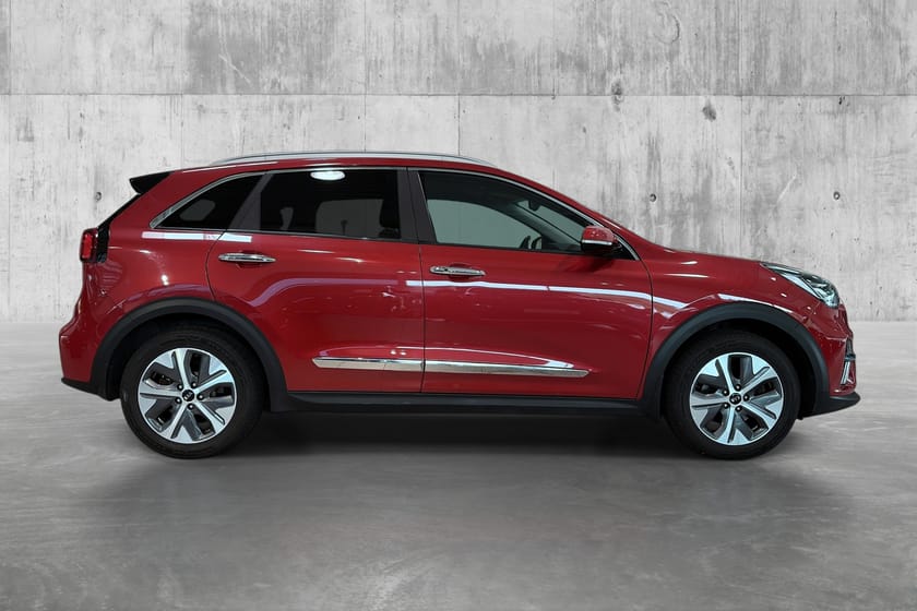Bilde 4 av Kia e-Niro Exclusive 64kWt/JBL/Skinn/Acc/R.kam/Navi