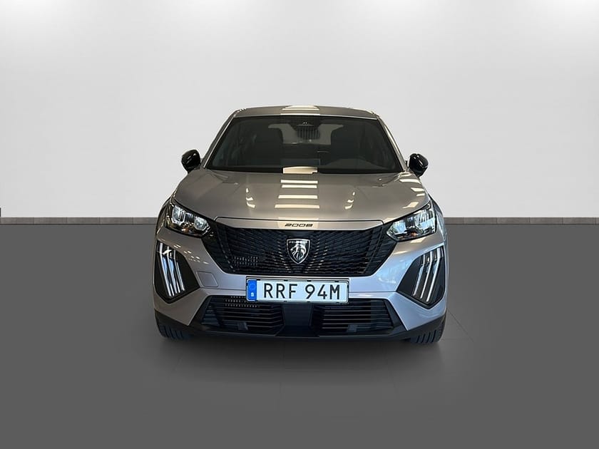 Bild 2 av Peugeot 2008 Hybrid 145 Style 1.2 PureTech e-DSC Euro 6