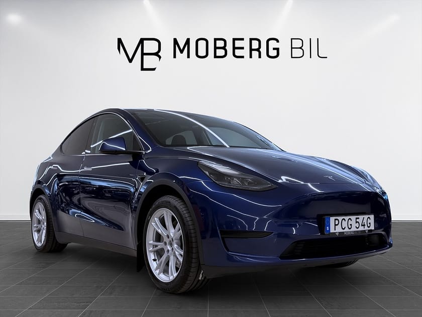 Bild 4 av Tesla Model Y Standard Range RWD 299hk Pano Läder 2 Års Garanti!