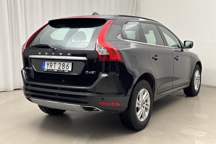 Bild 3 av Volvo XC60 D4 AWD (190hk) Classic Momentum Värmare