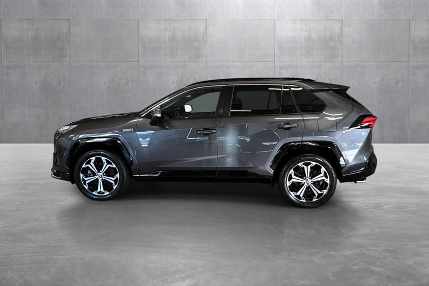 Bilde 2 av Toyota RAV4 Plug-in Hybrid 2.5 Bensin PH Automat AWD-i Style Panorama&JBL