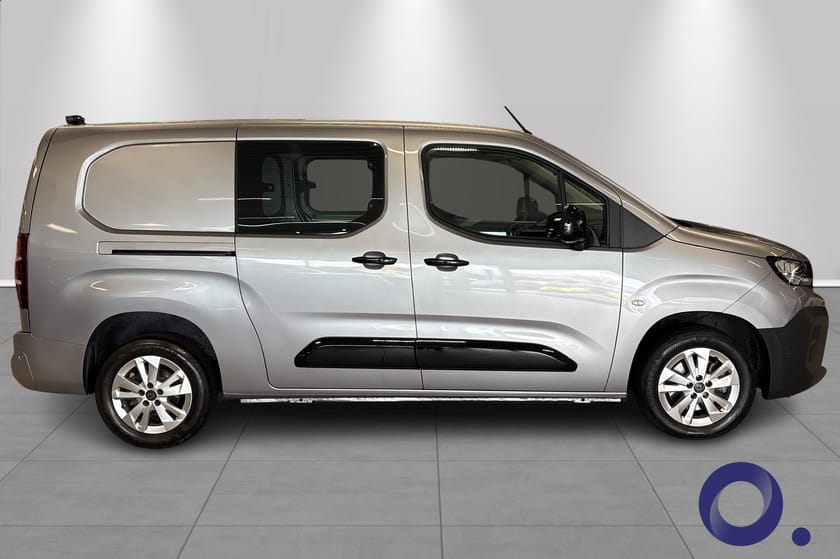 Bilde 4 av Peugeot Partner Mester Partner1,5Hdi 130hk aut L2