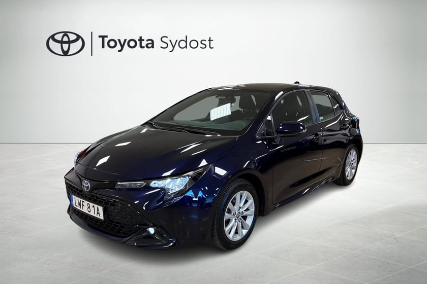 Bild 1 av Toyota Corolla Hybrid 5d. Active Plus Automat Backkamera Rattvärme Navigation mm.