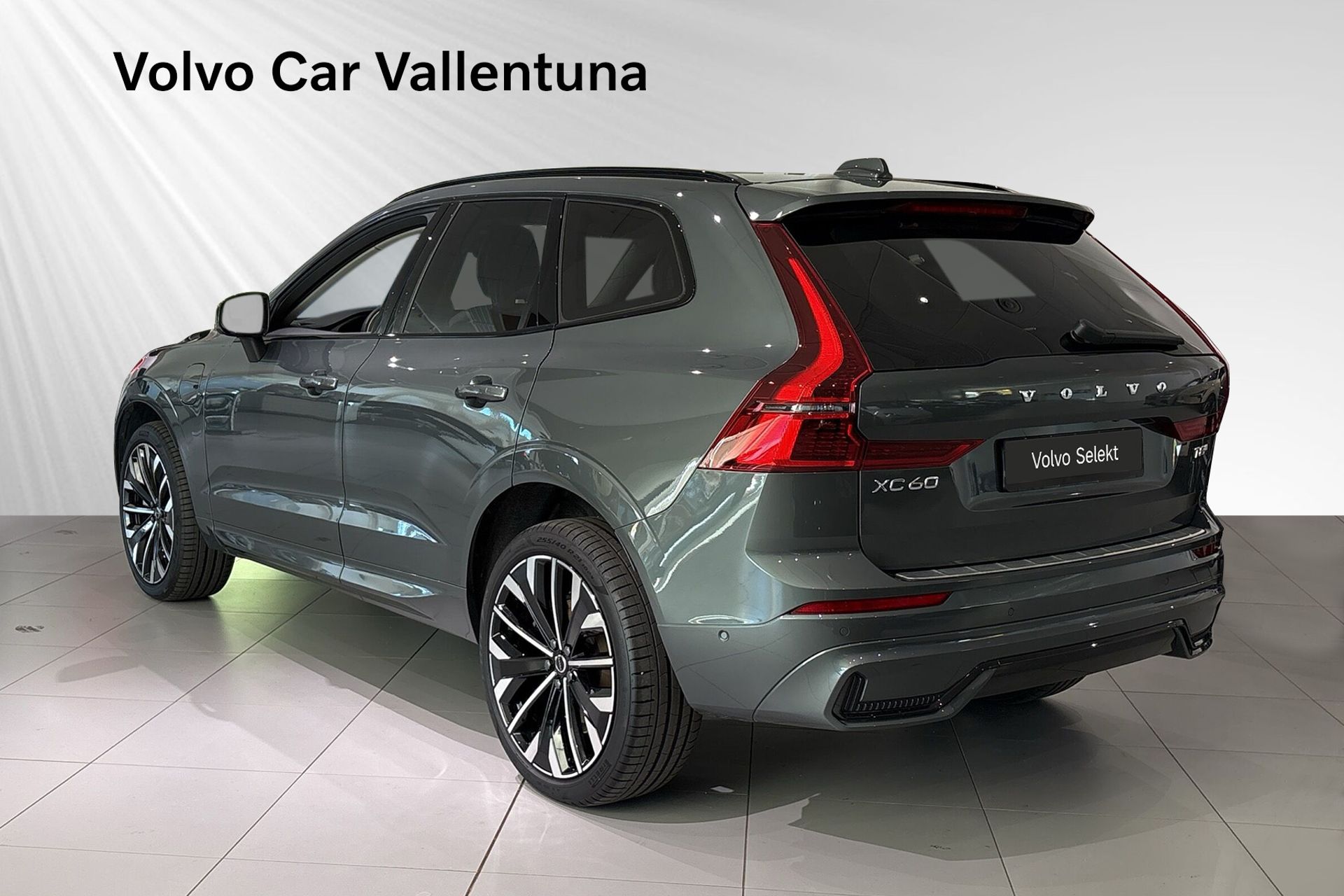 Volvo XC60 T8 Ultra Dark 2026, bild 4/10