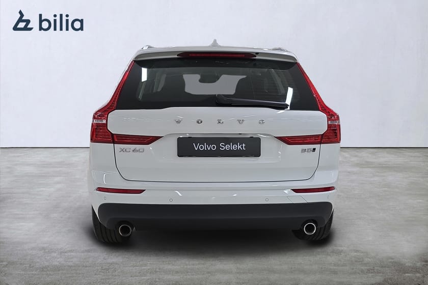 Bild 5 av Volvo XC60 B5 AWD Bensin Mom Advanced SEIII