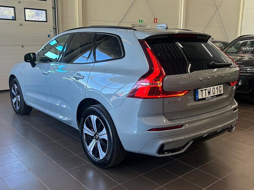 Bild 4 av Volvo XC60 Recharge T6 AWD Plus Dark Kamera/Navi/Pano/VOC/Keyless