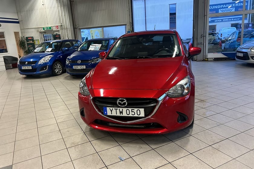 Bild 3 av Mazda 2 5-DR 1.5 SKYACTIV-G SUPERDEAL FR 3.95% / BT / PDC