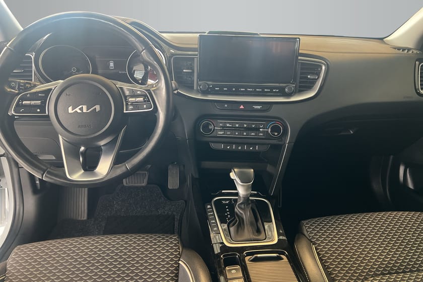 Bild 1 av Kia Ceed Sportswagon Plug-in Hybrid DCT 141hk