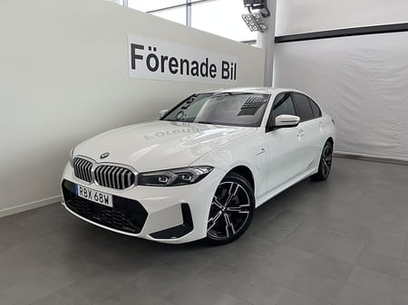 BMW 330e xDrive Sedan