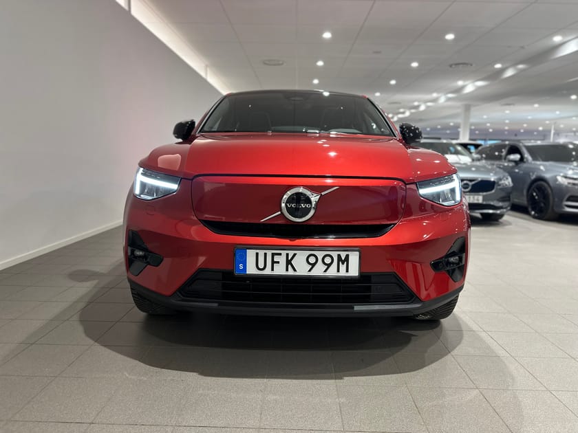 Bild 2 av Volvo C40 Recharge Single Motor Ultimate / 2.95% Ränta / Panoramaglastak / Navigation /
