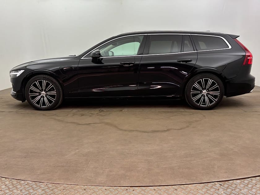 Bild 3 av Volvo V60 Recharge T6 AWD 340hk Inscription Exp Pano Kamera Drag