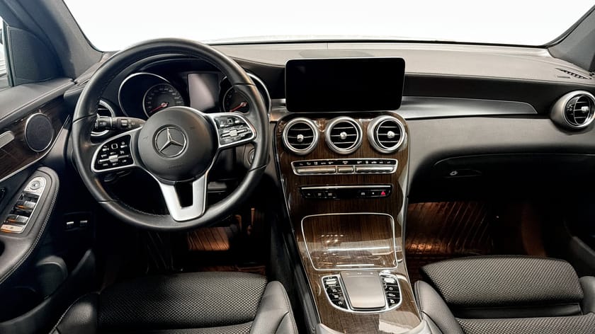 Bild 4 av Mercedes-Benz GLC 300 e 4MATIC Backkamera Drag