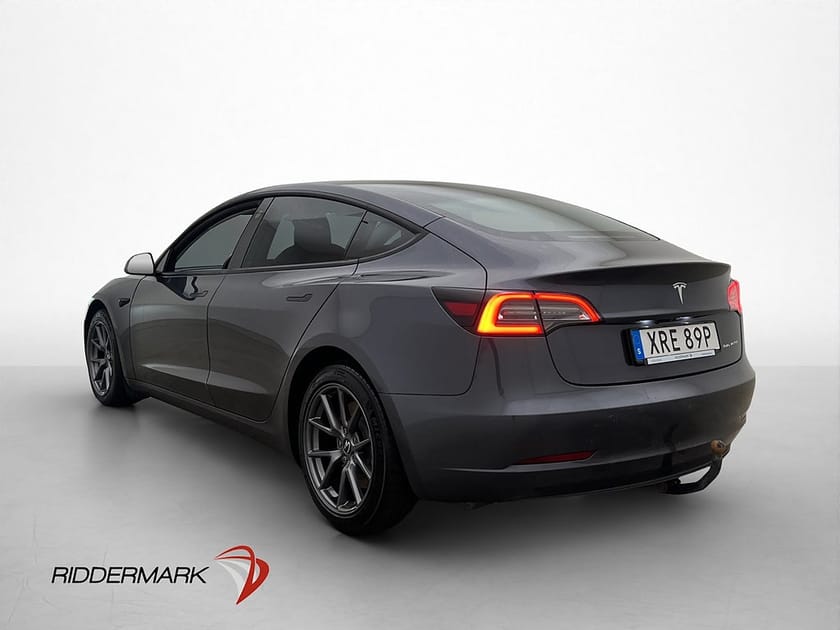 Bild 4 av Tesla Model 3 Long Range AWD Drag Skinn Parkeringsklimat