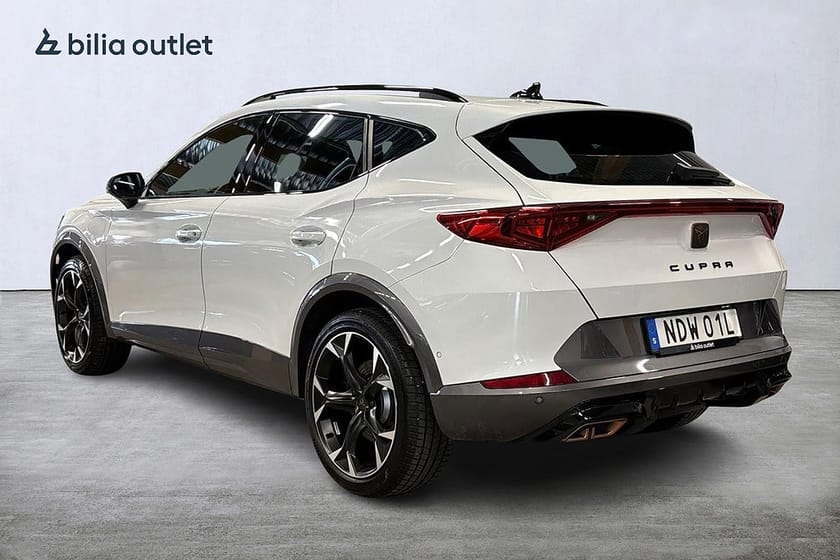 Bild 4 av CUPRA Formentor VZ e-Hybrid /Drag / Adaptiv farthållare / 360 Kamera