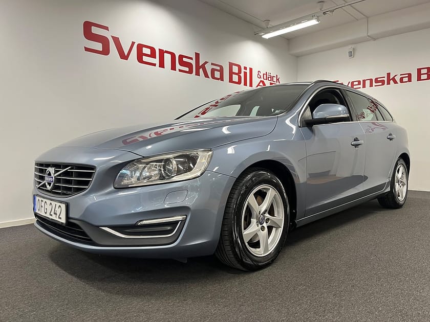 Bild 3 av Volvo V60 D2 Momentum (2.99% Ränta)