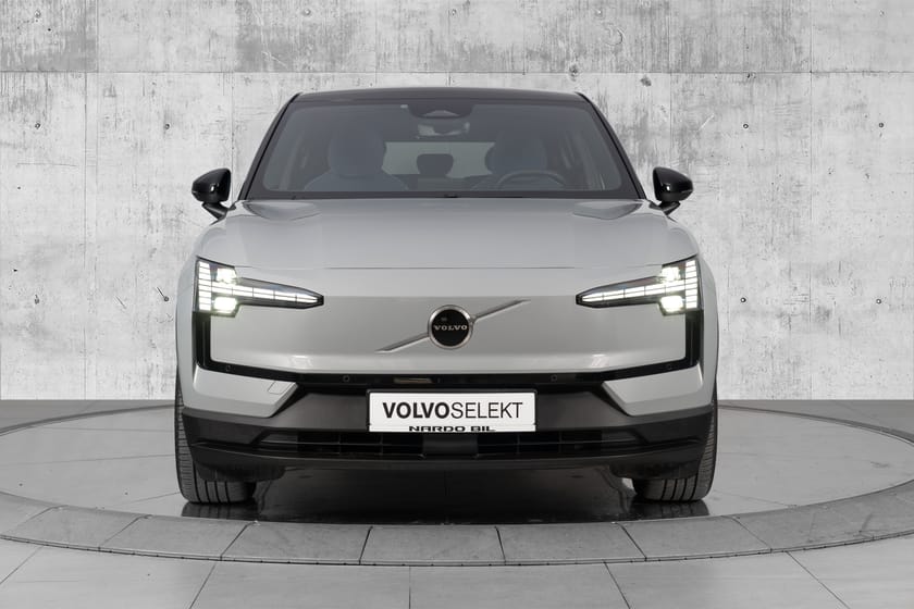 Bilde 3 av Volvo EX30 Twin Motor Performance 428 hk Plus. Adaptiv Cruise/Varmepumpe/Harman Kardon