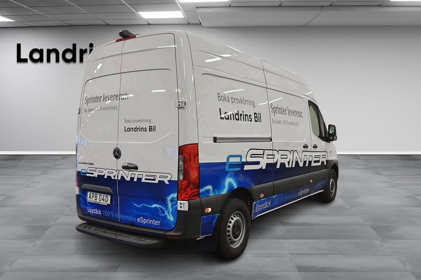 Bild 4 av Mercedes-Benz eSprinter 55 kWh