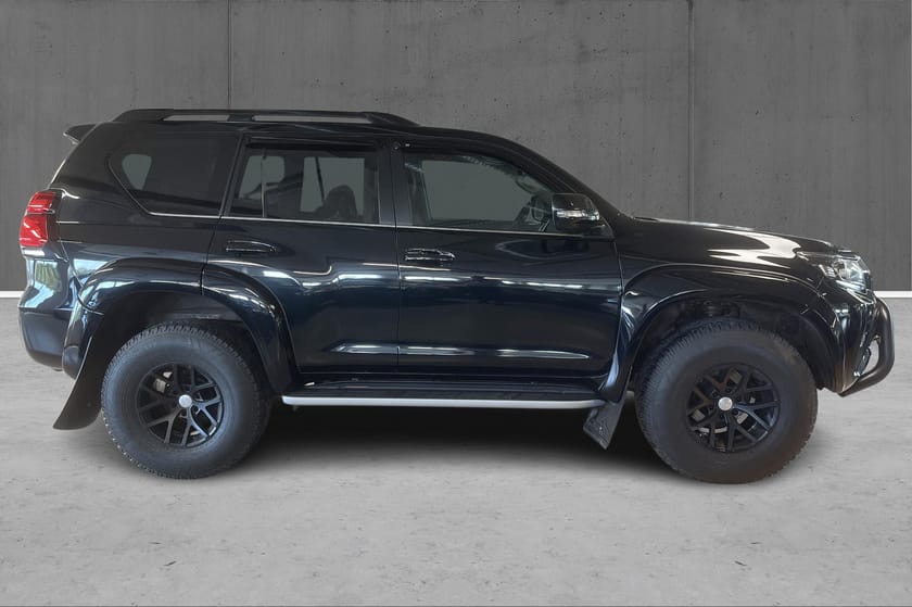 Bilde 4 av Toyota Land Cruiser 5-dørs GX Arctic Trucks AT35 Varebil
