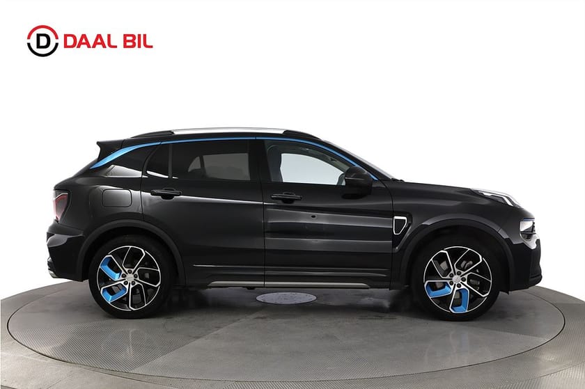 Bild 5 av Lynk & Co 01 PHEV 17,6 kWh 261HK PANO INFINITY® DRAG 3D-VIEW NFC